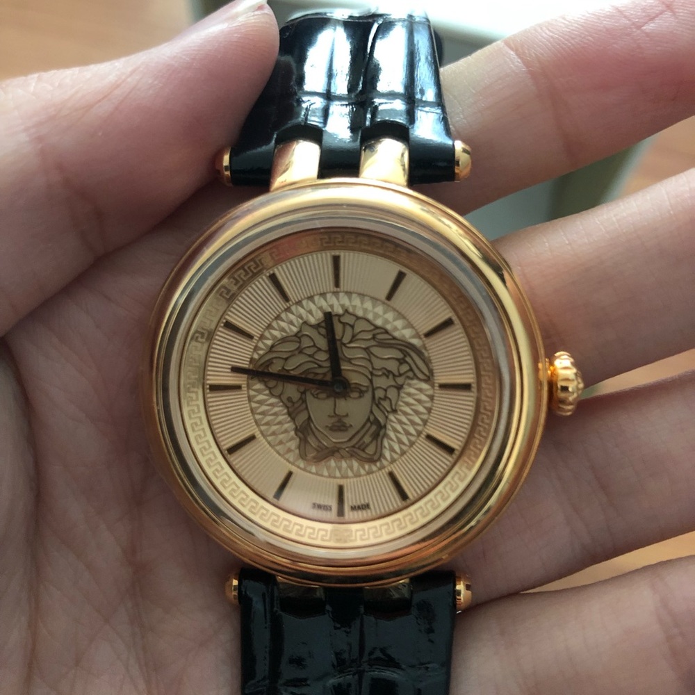 Authentic Versace watch - Picture 5 of 5